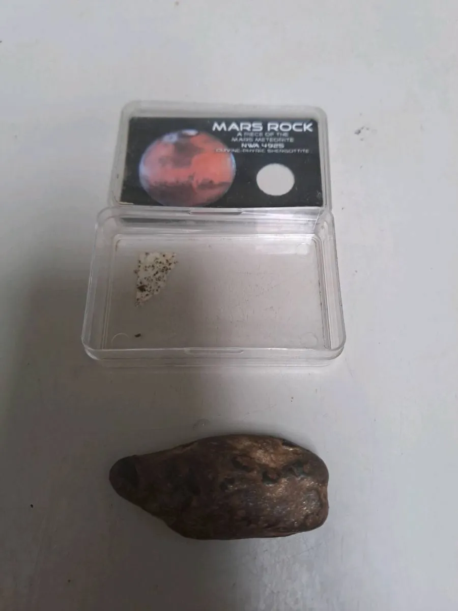 Mars Rock Meteorite Display Specimen - Image 3