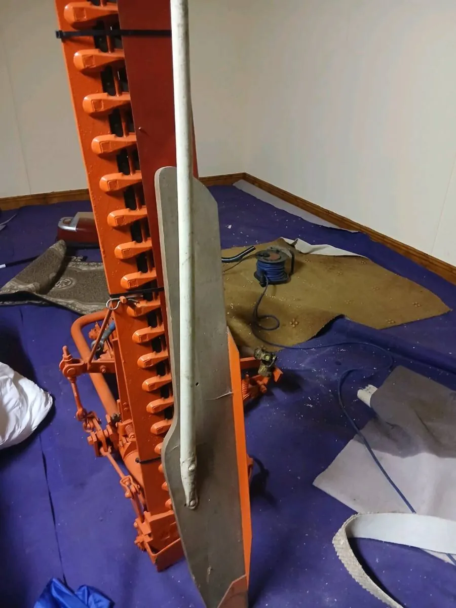 pierse finger  bar mower - Image 4
