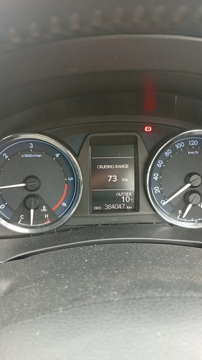 Toyota corolla - Image 3