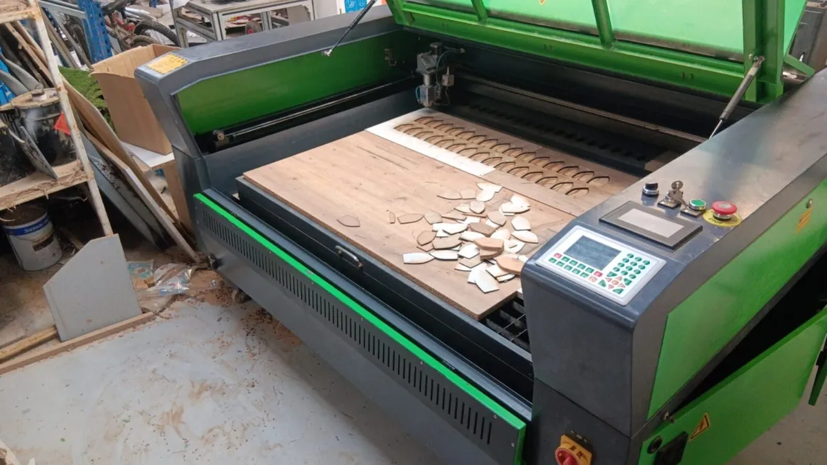 Laser engraver - Image 2