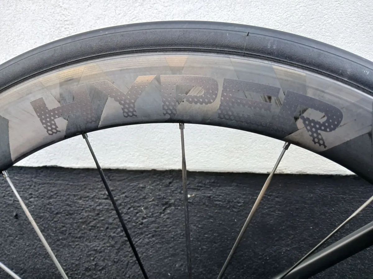 Canyon Aeroad (2 wheelsets) - Image 2