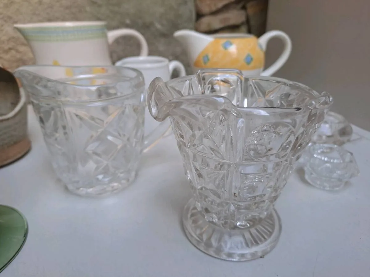 Various serving items free - Image 3