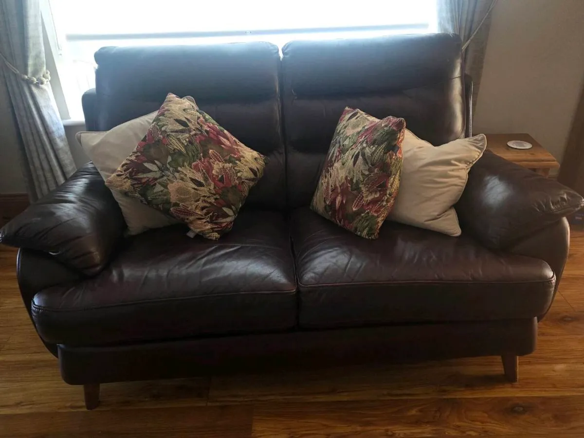 Burgundy Leather Suite - Image 2