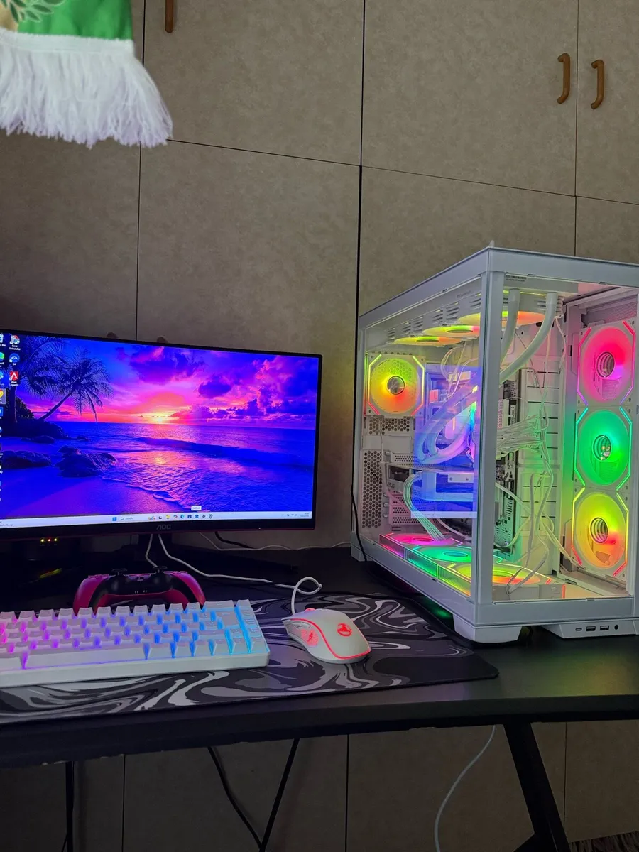 PC - Image 1
