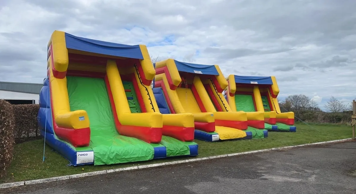 Bouncy castle for hire - Image 2