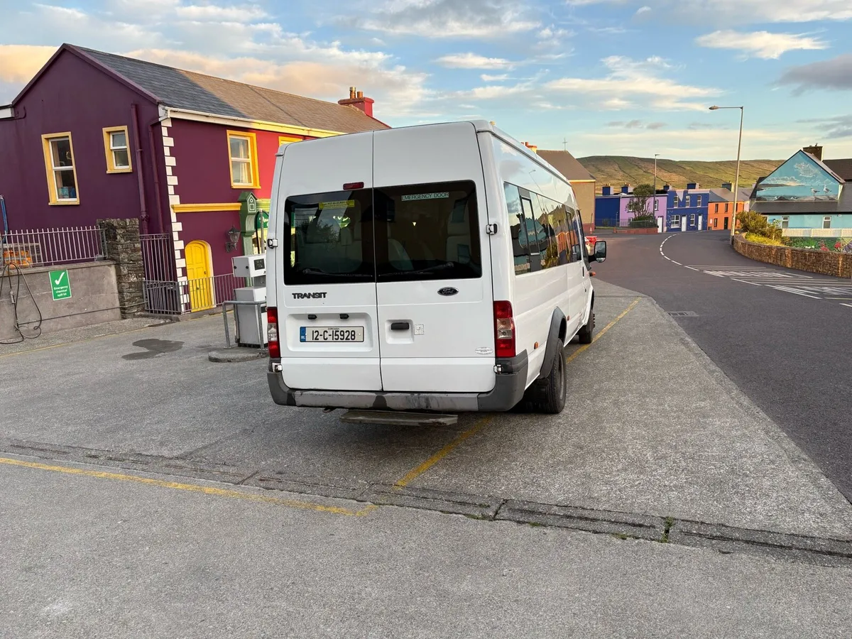 Ford Transit - Image 2