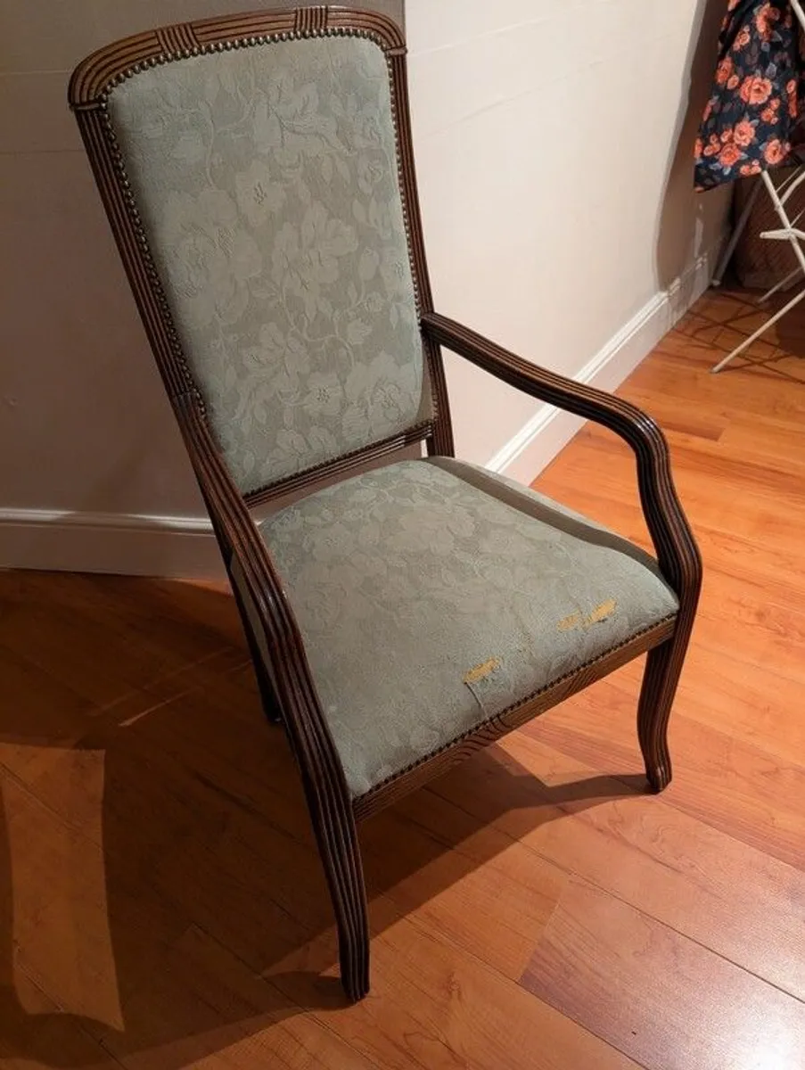 Classic 19th-century style chair - Image 3