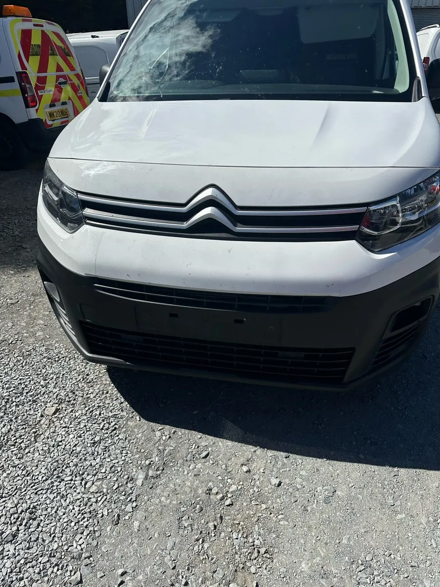 2020 Citroen berlingo for breaking 1.5 - Image 3