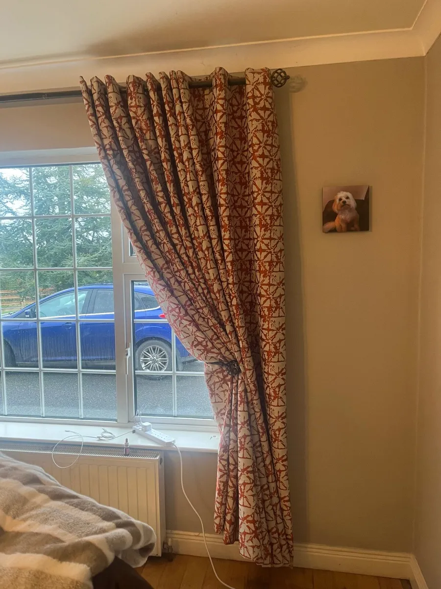 curtains - Image 2