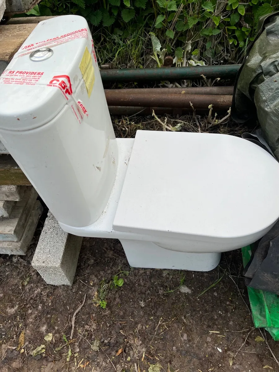 toilet shower tray - Image 1