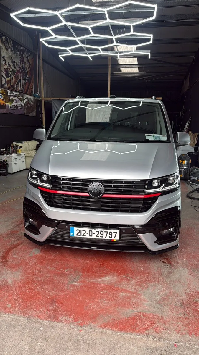 VW Transporter T6.1 - Image 1