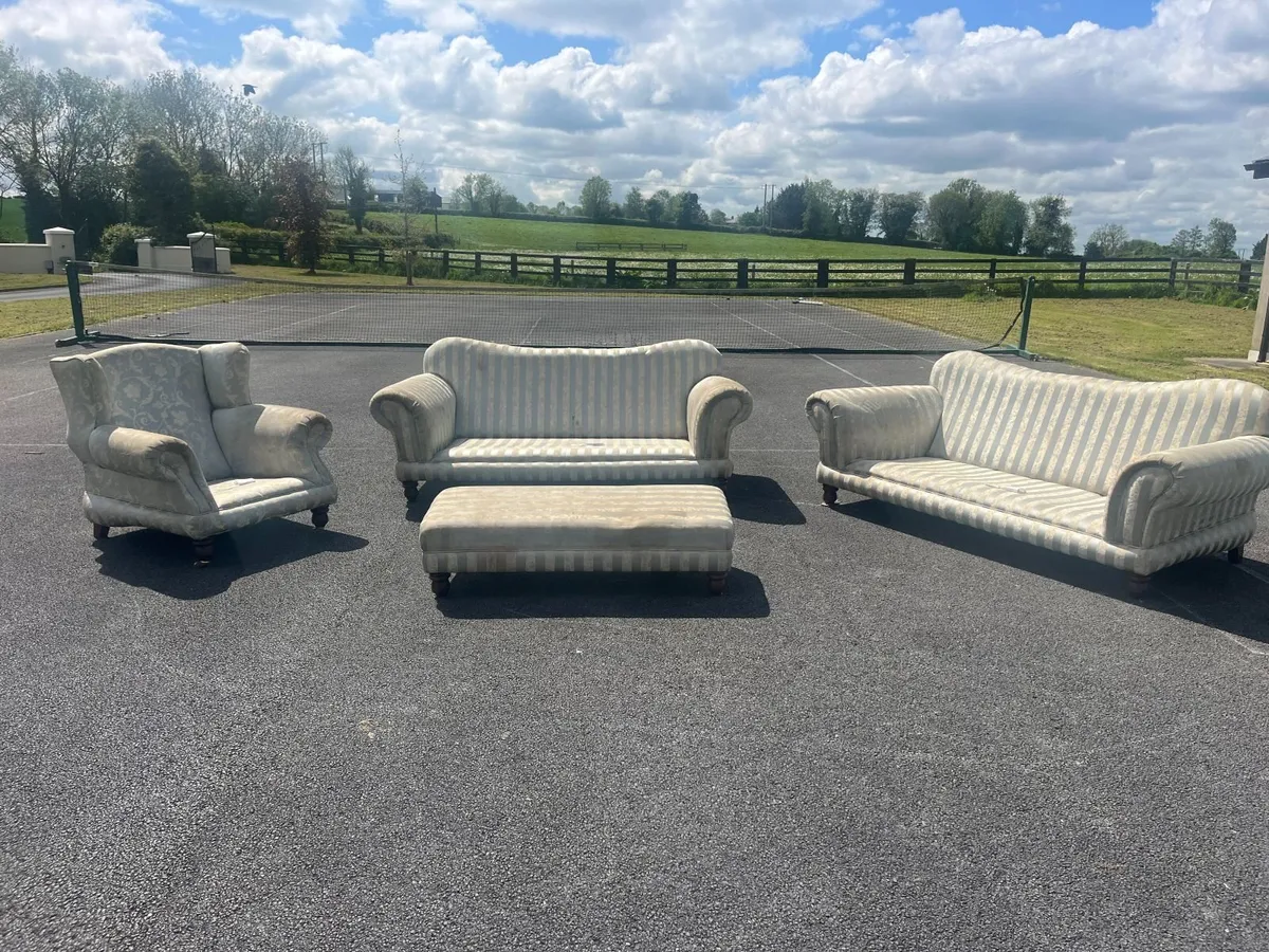 Suite of Furniture - Image 2