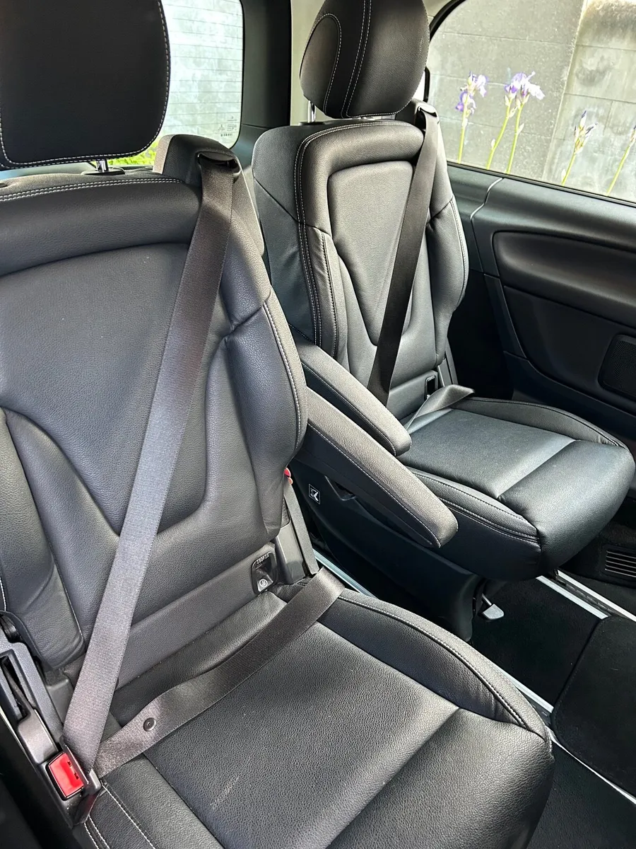 Seats and wheels - Image 4
