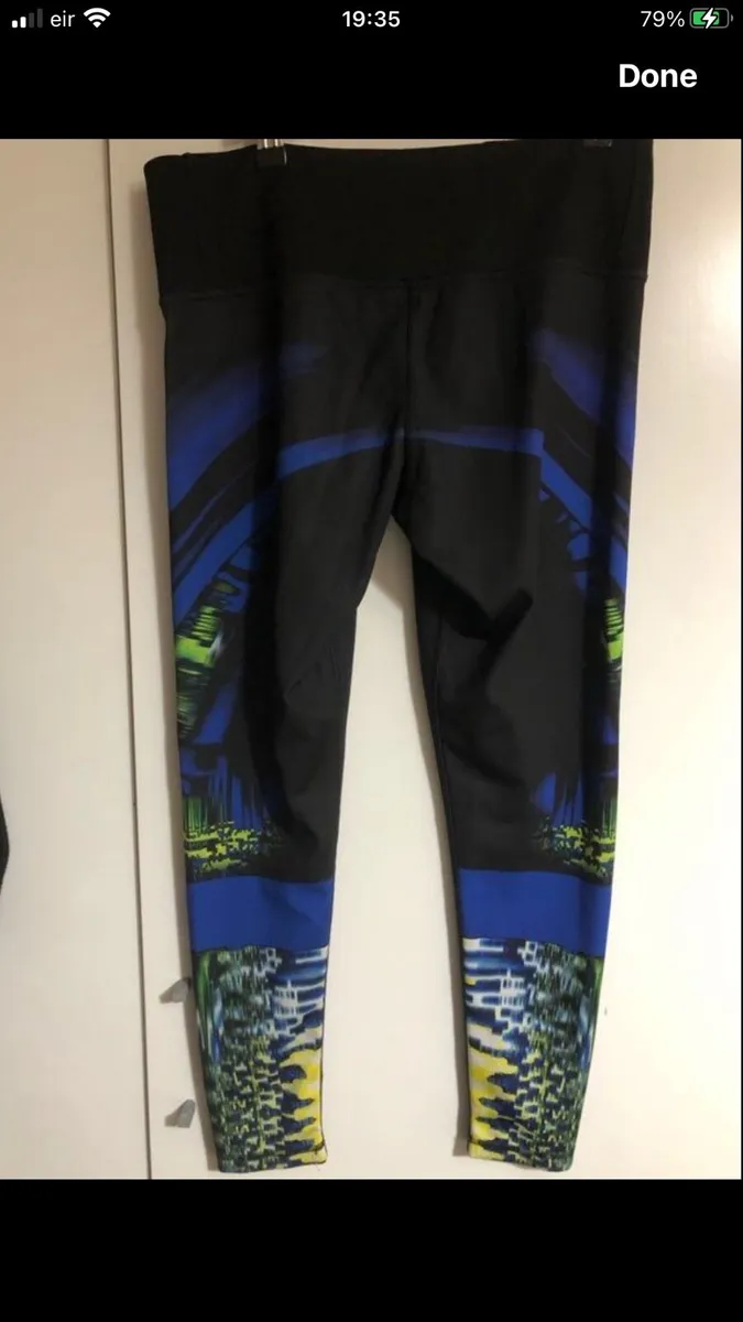 Ladies new adidas leggings size M €15 - Image 2