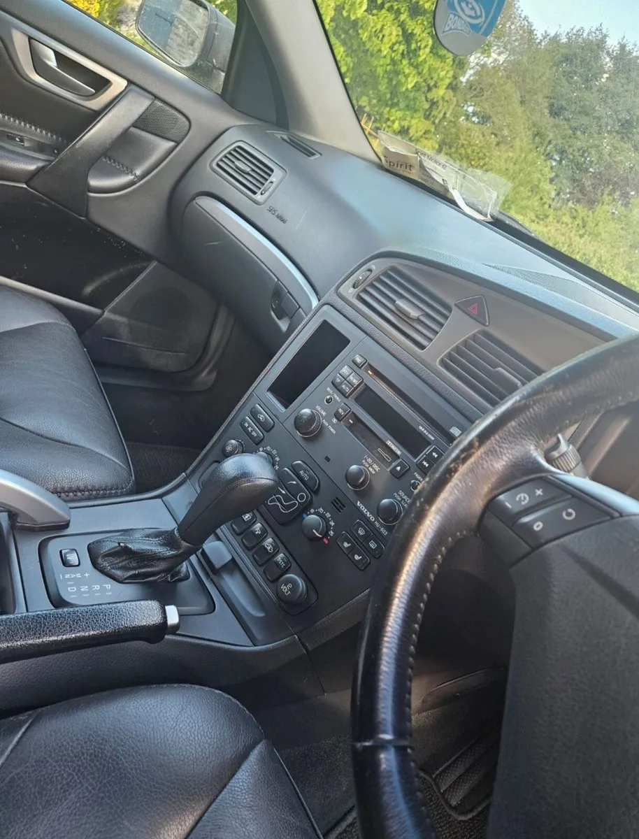 Volvo XC70 2003 - Image 3