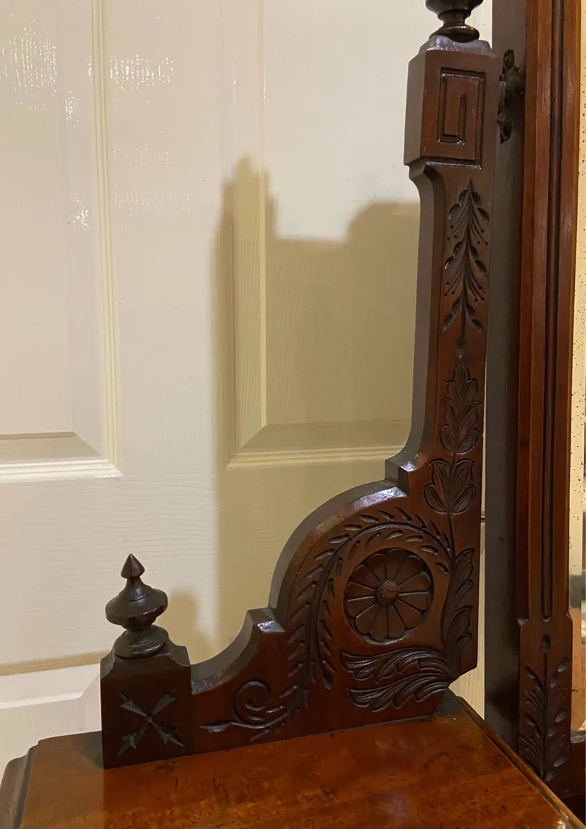 Antique Duchess dresser - Image 2