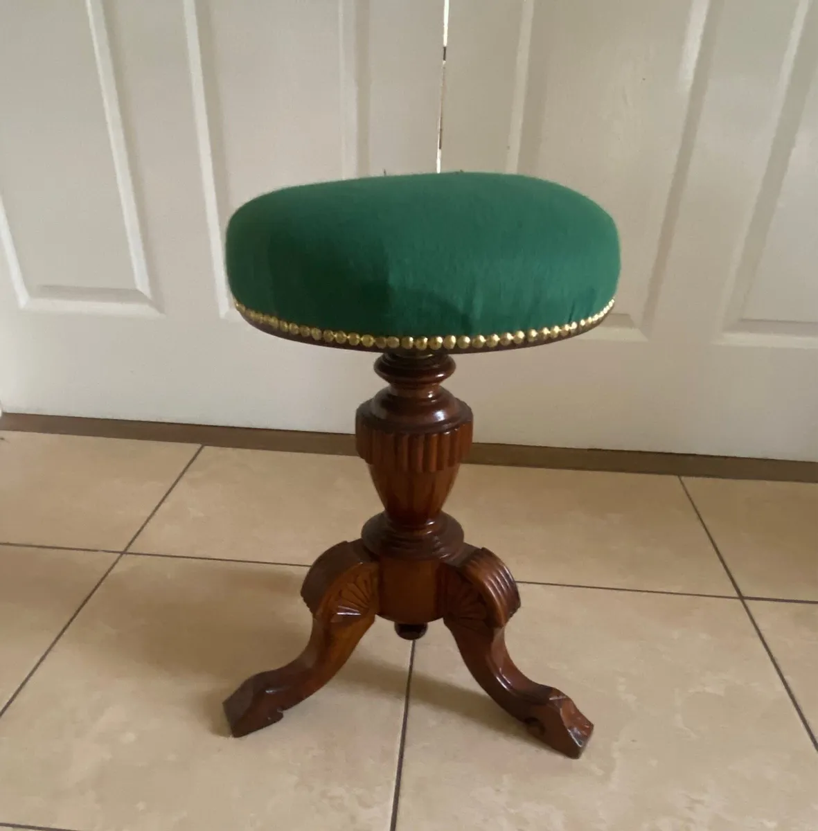 Victorian adjustable piano stool - Image 3