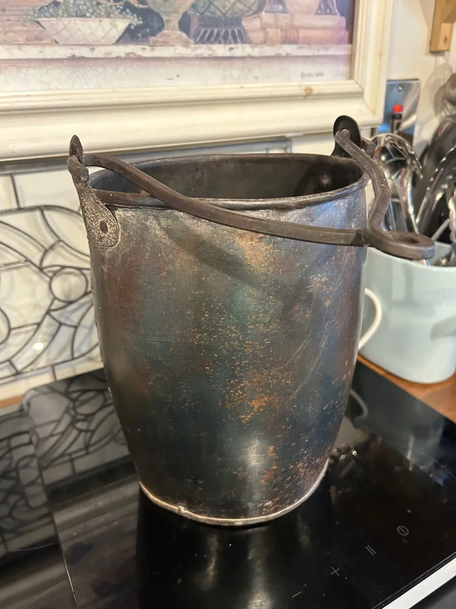 Hand made, vintage fire bucket. - Image 2