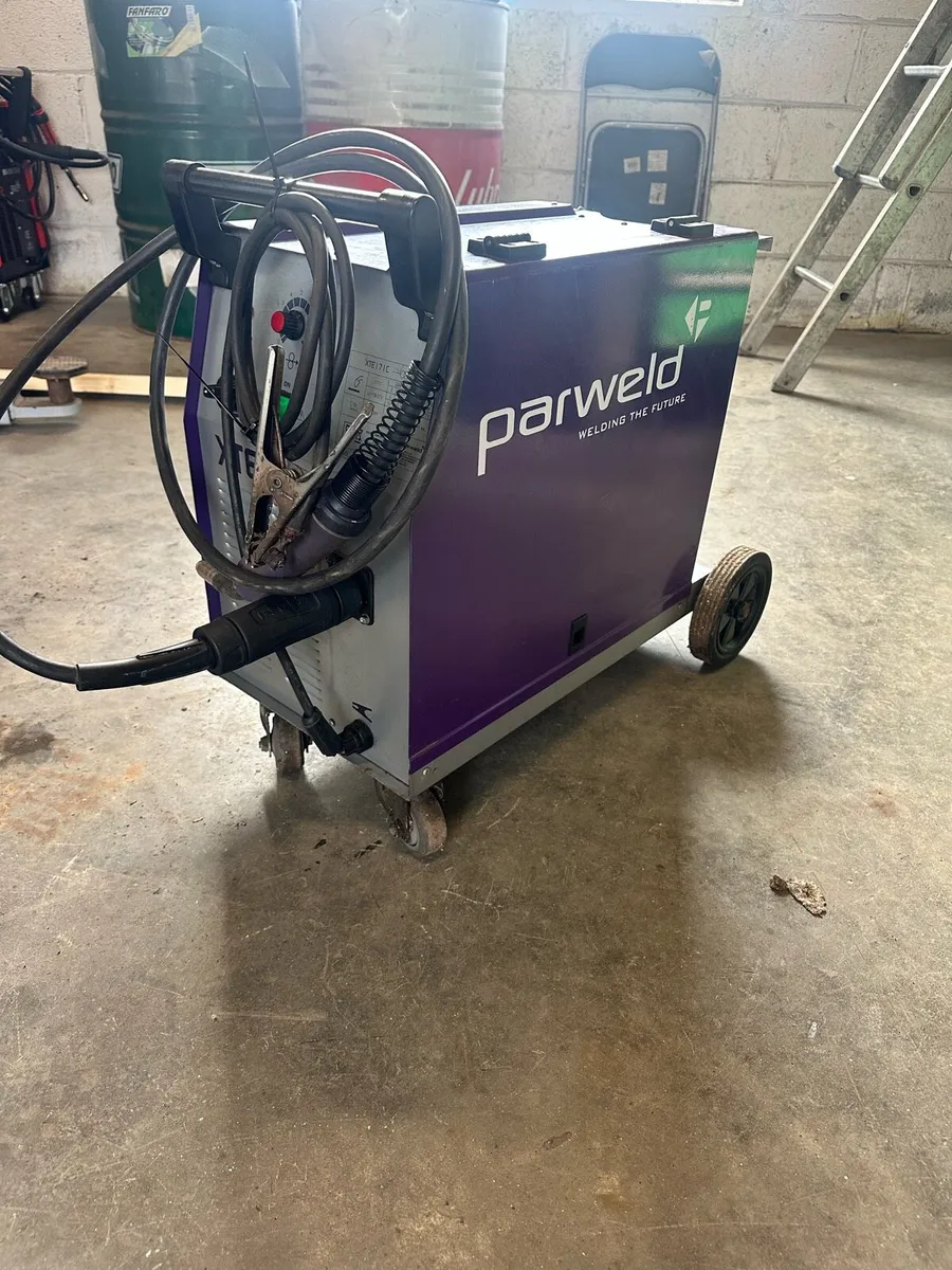 Parweld XTE171C MiG welder - Image 2