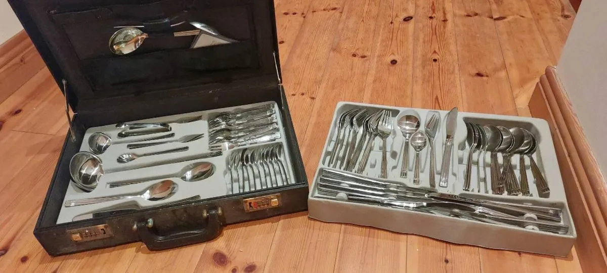 Cutlery canteen - Image 1