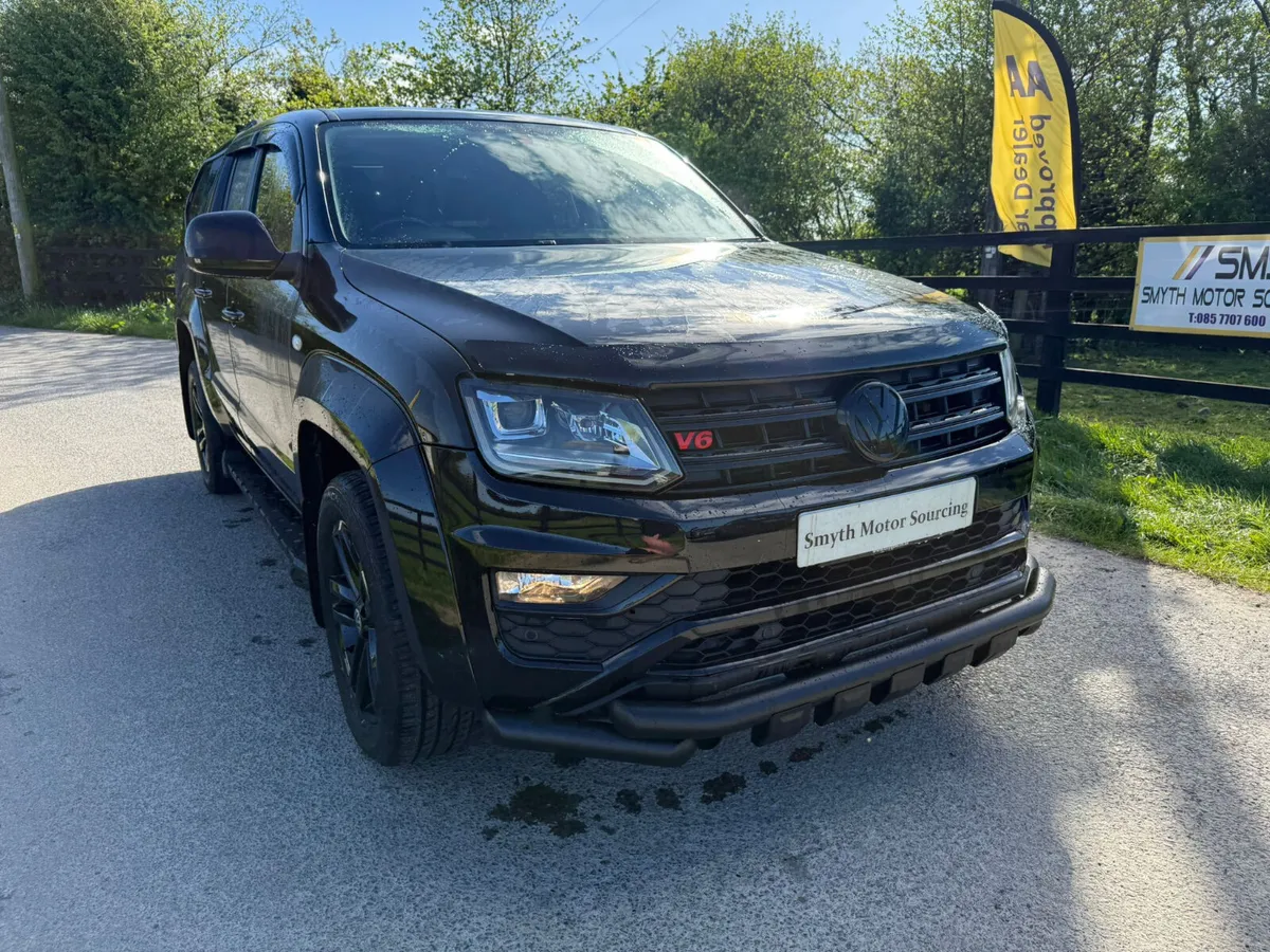 192 Volkswagen Amarok Black Ed***** - Image 4