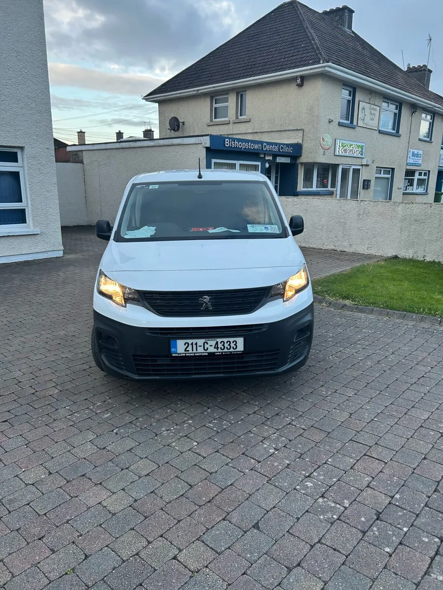 Peugeot Partner L2 - Image 1