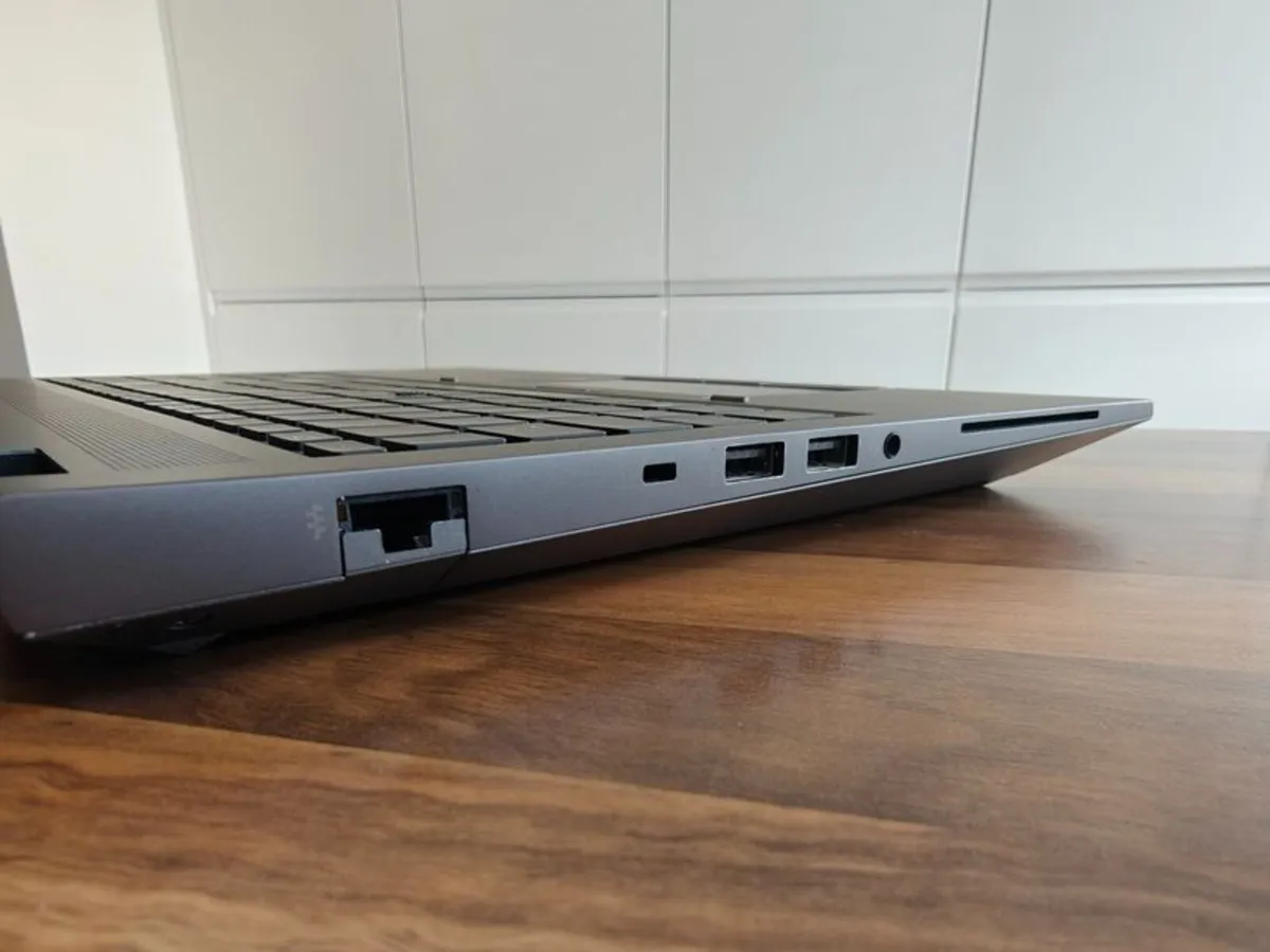 HP ZBook Fury 15.6 G8 | i7 | 32GB | 512GB | 15.6" - Image 4