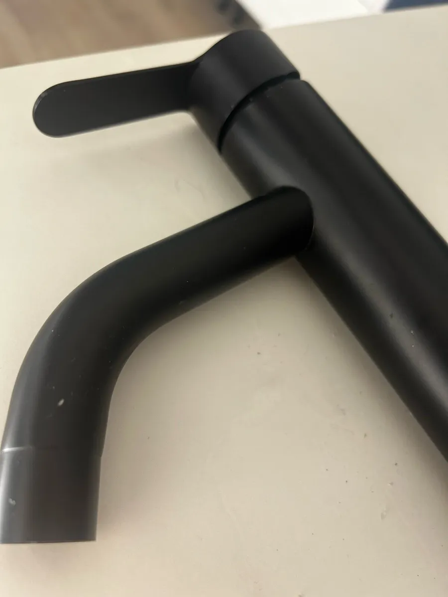 2 Mixer Taps - Image 4