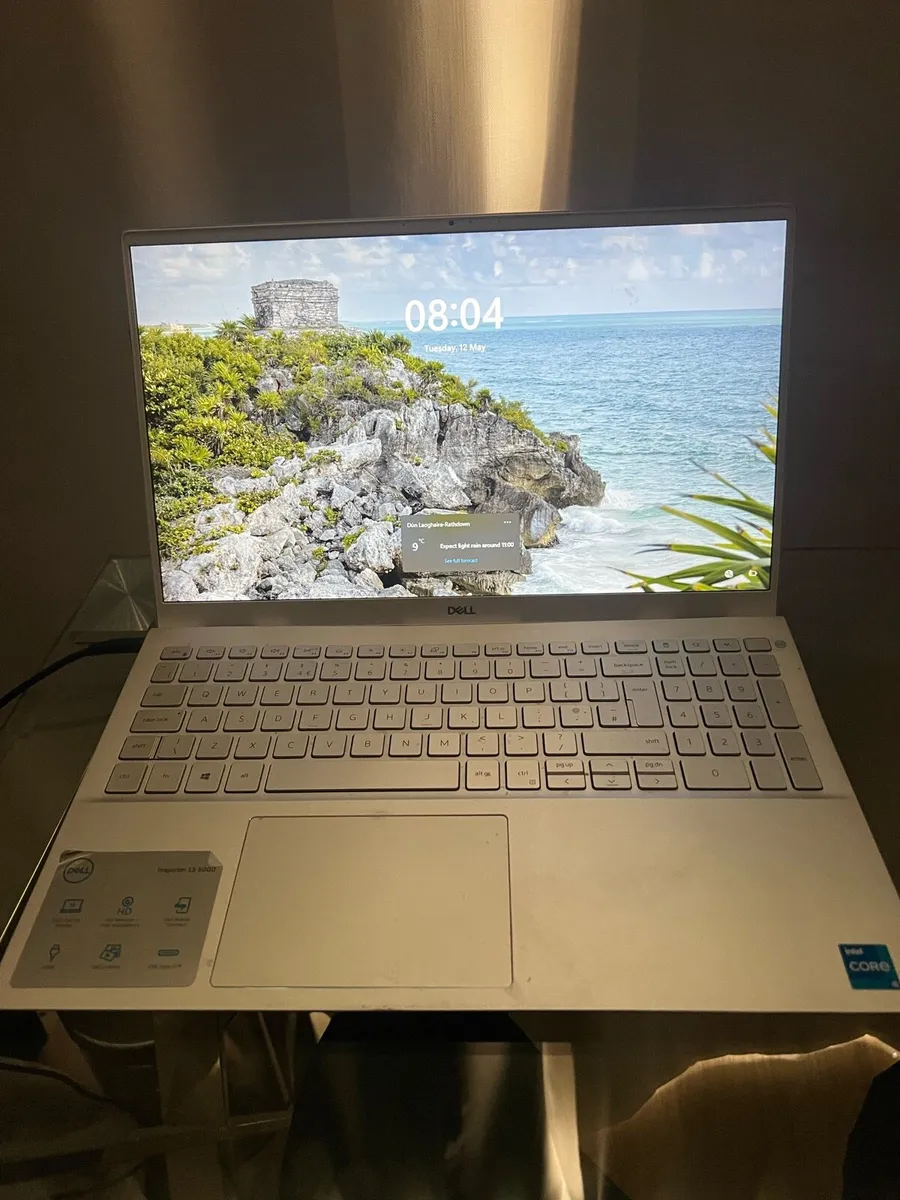 Dell Inspiron 15 5000 - Image 1