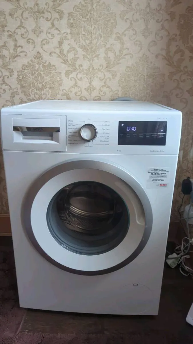 Washing machine - Image 1