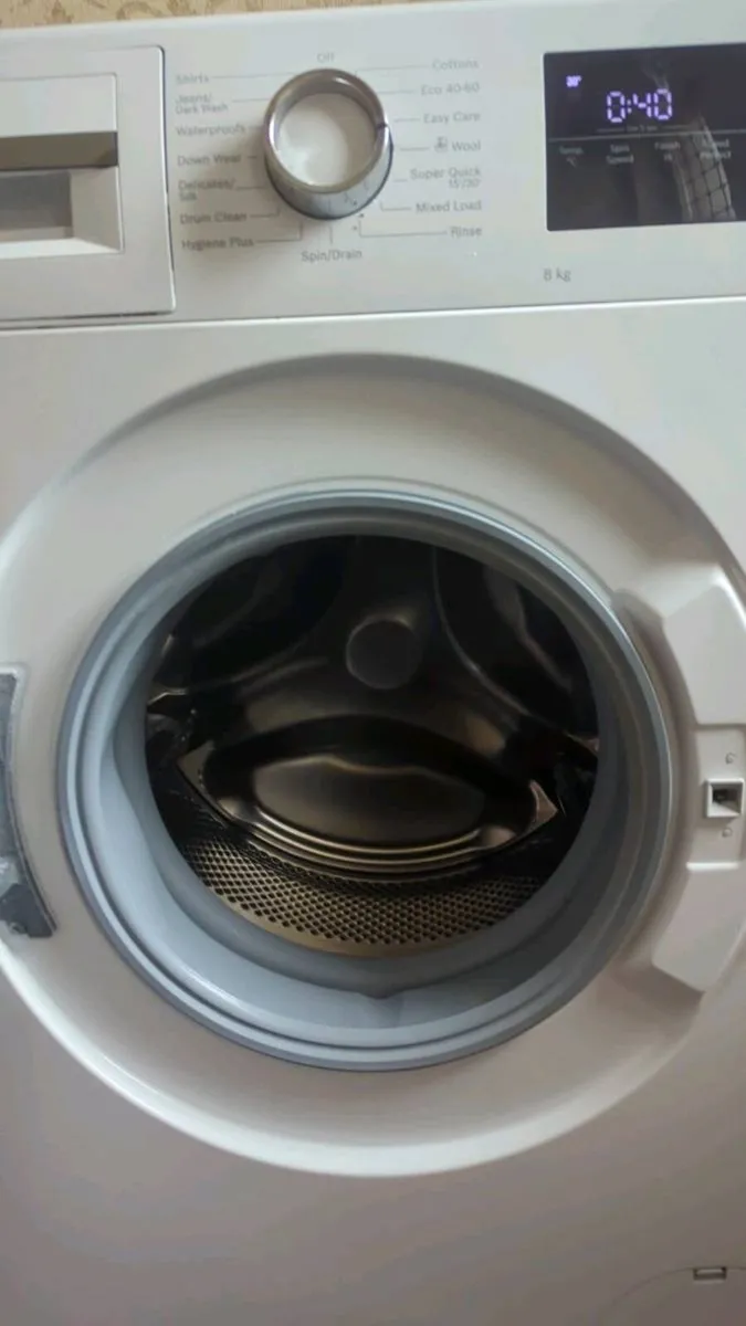 Washing machine - Image 2