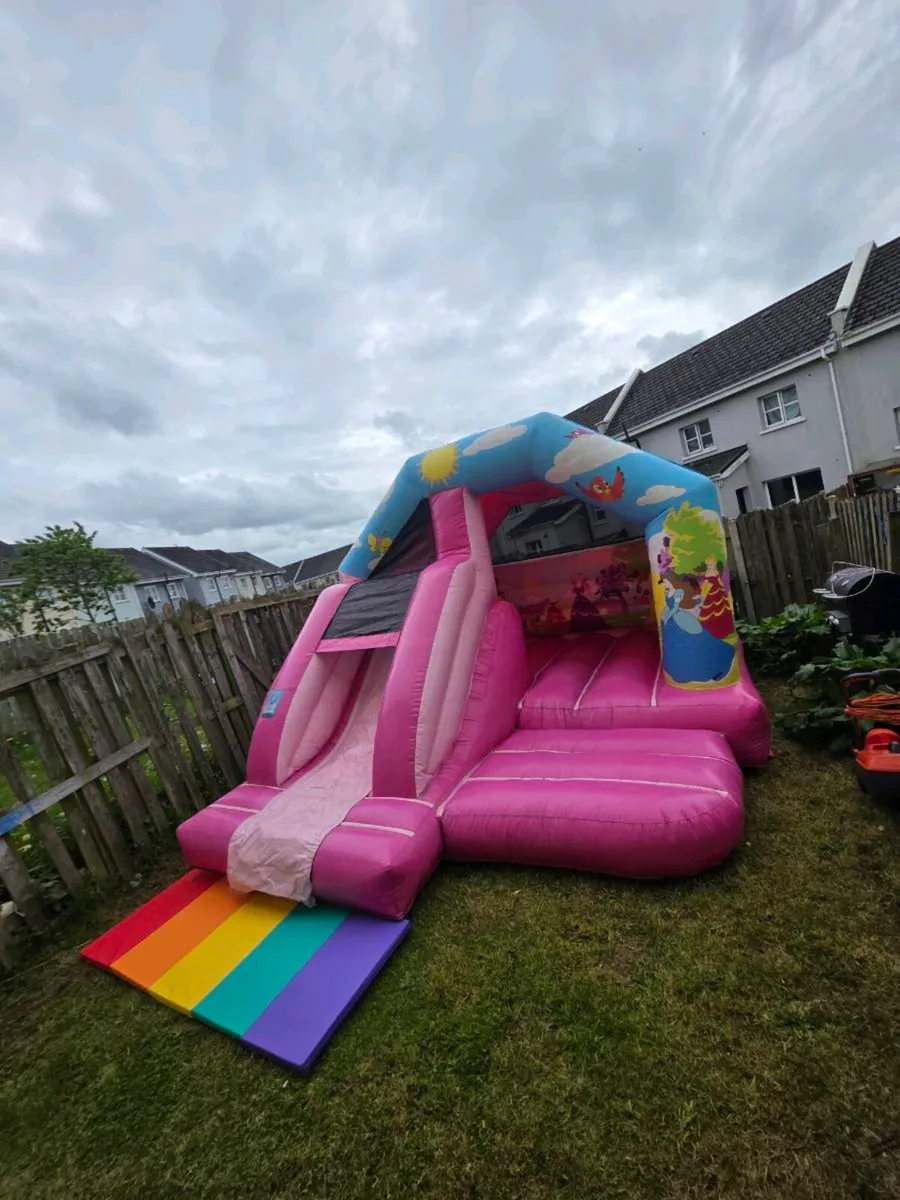 Bouncy Castle Hire💥💥🏰 - Image 4