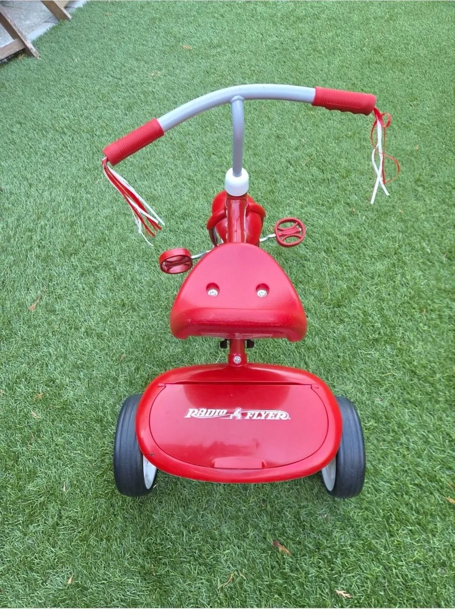 Kids Radio Flyer Trike - Image 2
