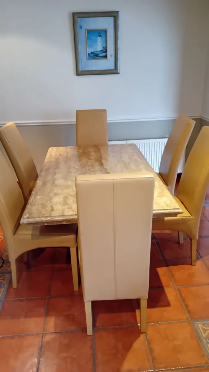 Italian marble dining table & 6 leather chairs - Image 2