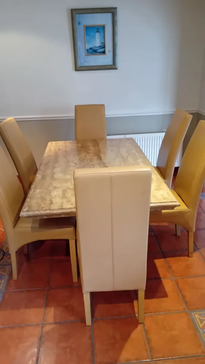 Italian marble dining table & 6 leather chairs - Image 3