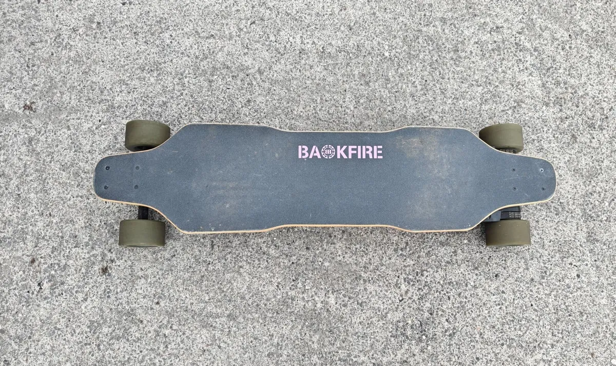 Electric Skateboard - Image 4