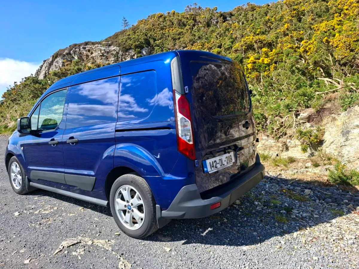 142 FORD TRANSIT CONNECT LTD - Image 4