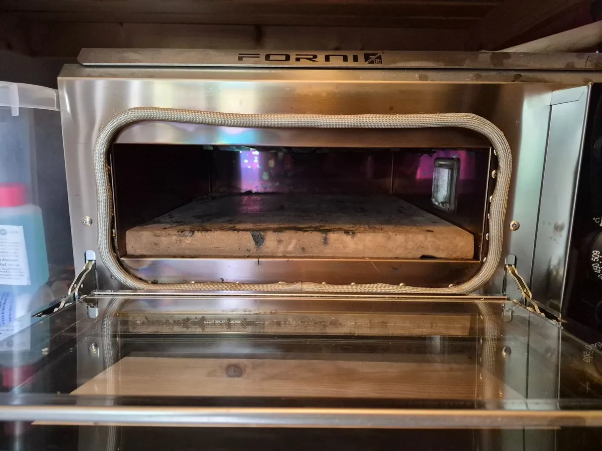 Effeuno Pizza Oven P134H up to 500 degree - Image 2