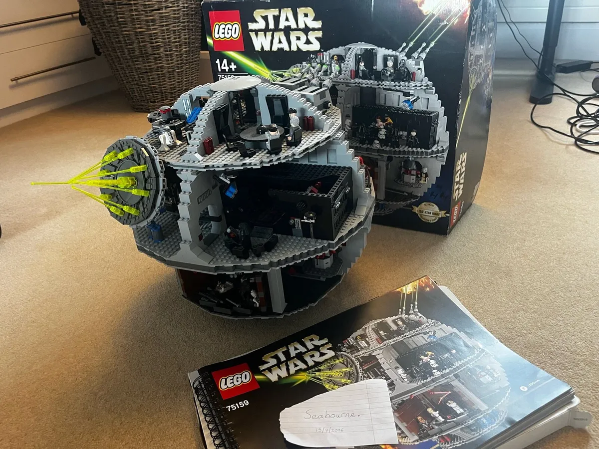 Lego Star Wars Death Star UCS - Image 2