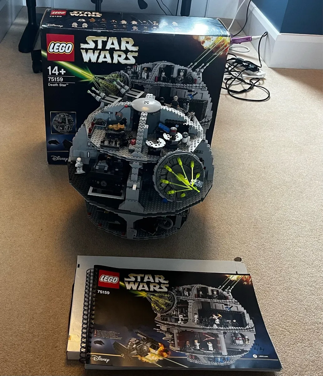 Lego Star Wars Death Star UCS - Image 1