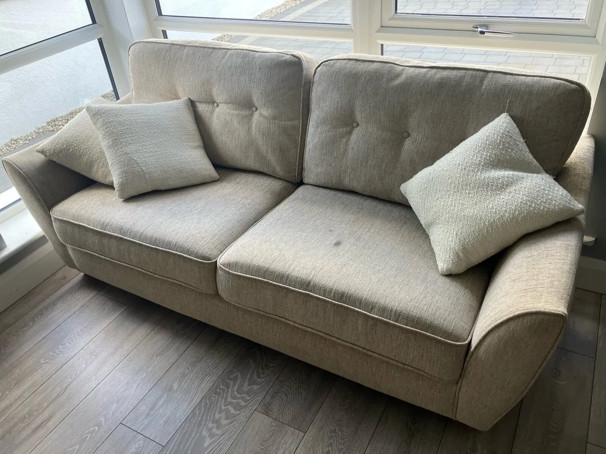 Couch - Image 1