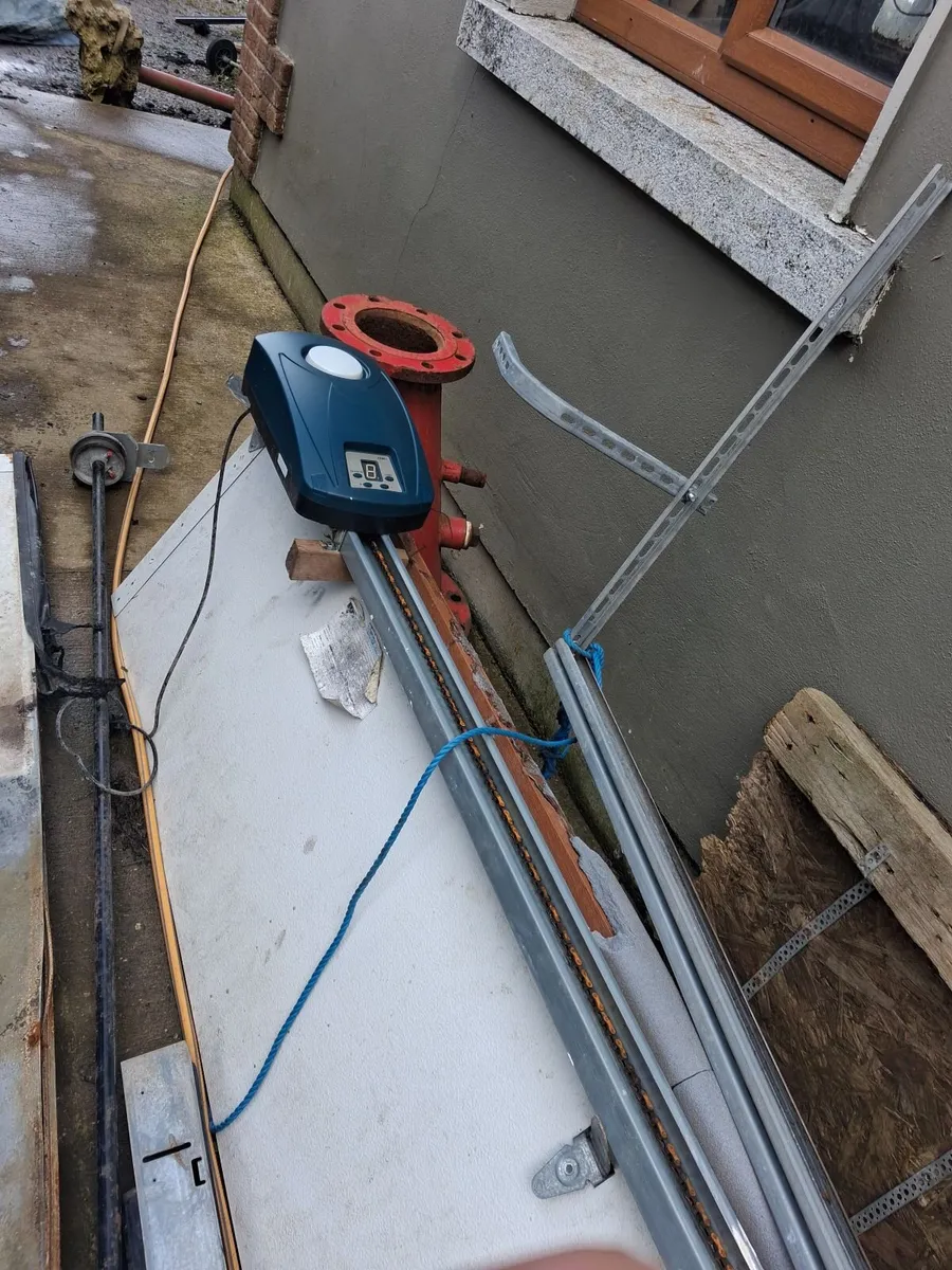 Sectional garage door opener - Image 2