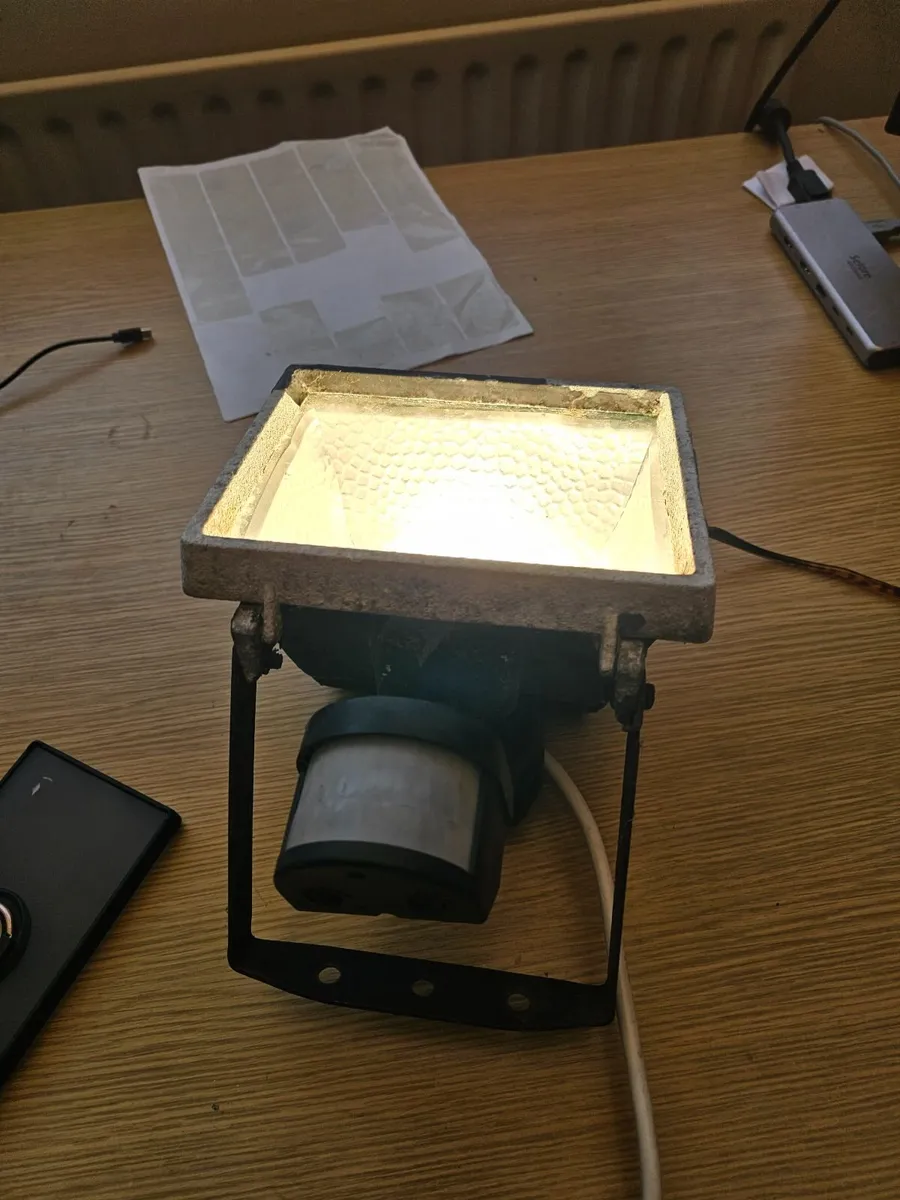 500W Floodlight PIR outdoor wall light security - Image 4