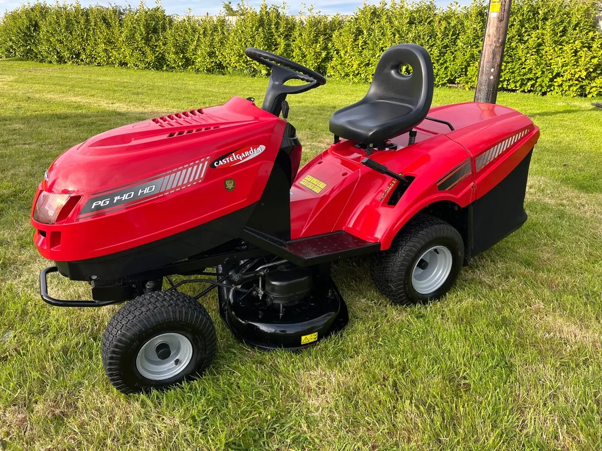 Like new …Castle garden ride on lawnmower - Image 3