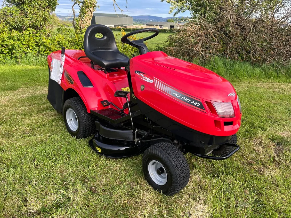 Like new …Castle garden ride on lawnmower - Image 1