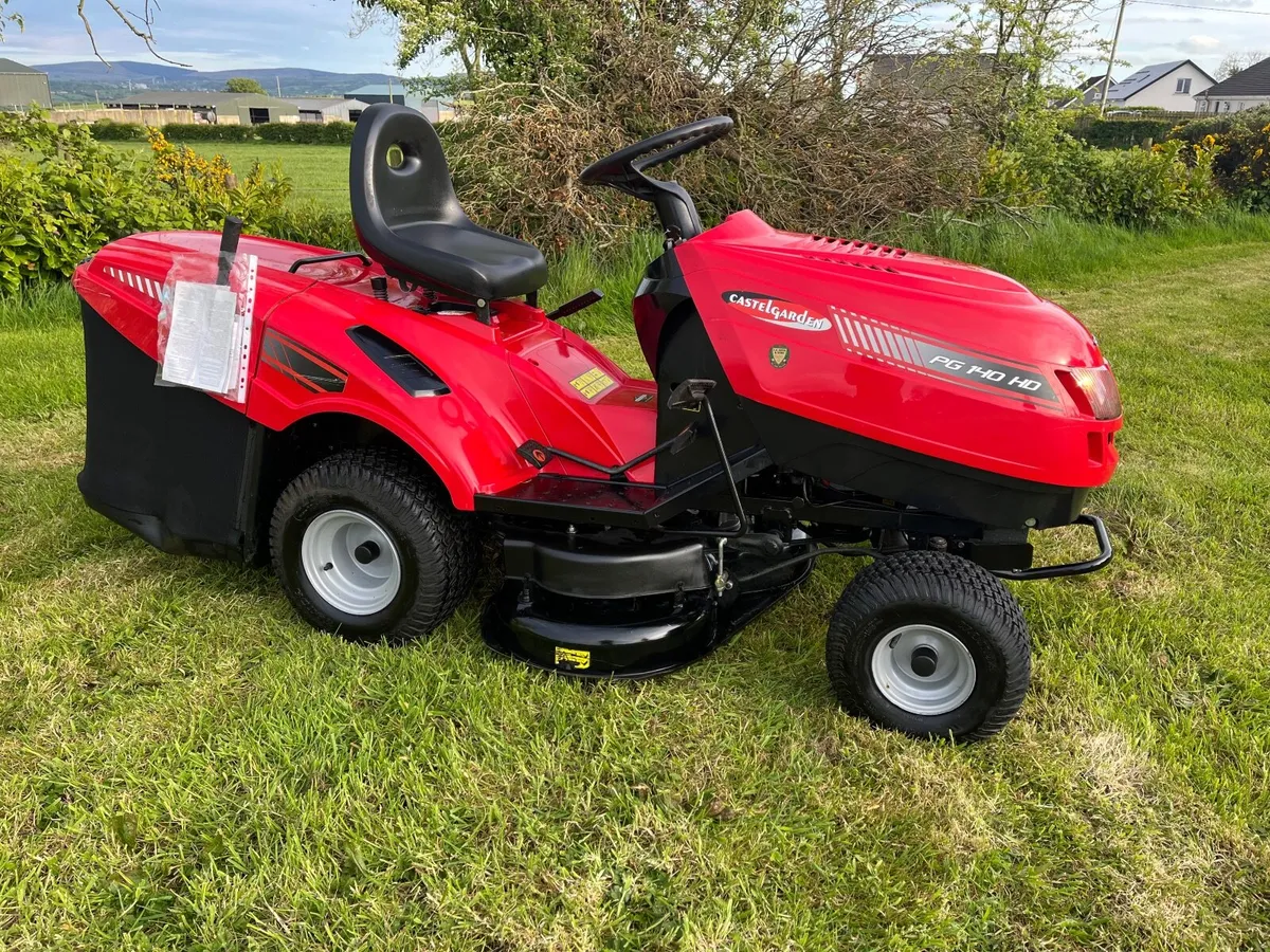 Like new …Castle garden ride on lawnmower - Image 4