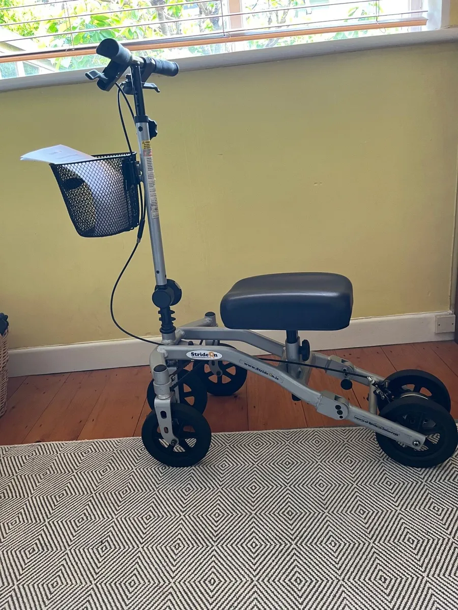 Knee  scooter - Image 1