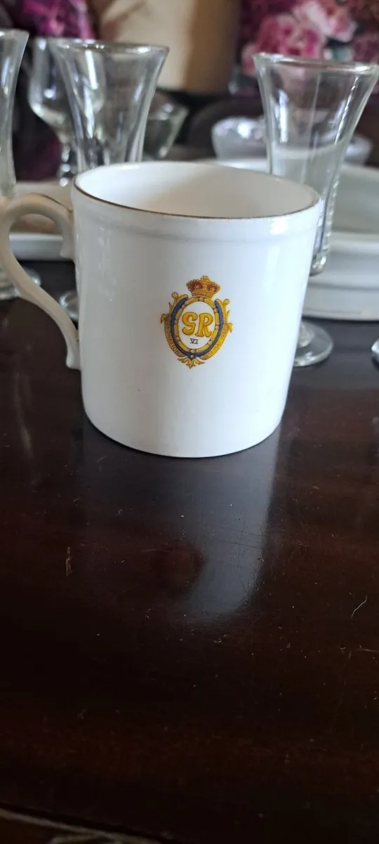 Coronation Cup - Image 4