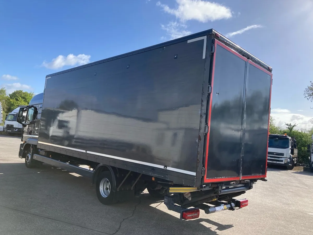 2021 MAN TGL 12-220 high roof sleeper cab - Image 3