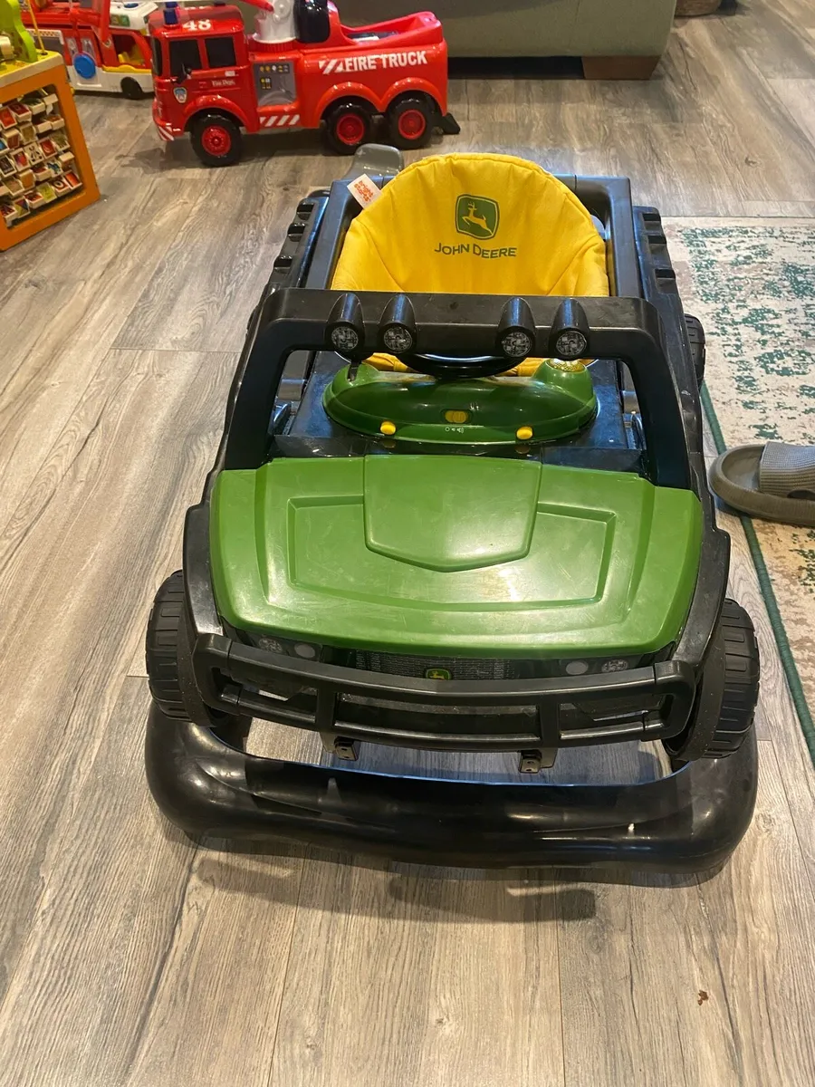 John Deere Walker - Image 2